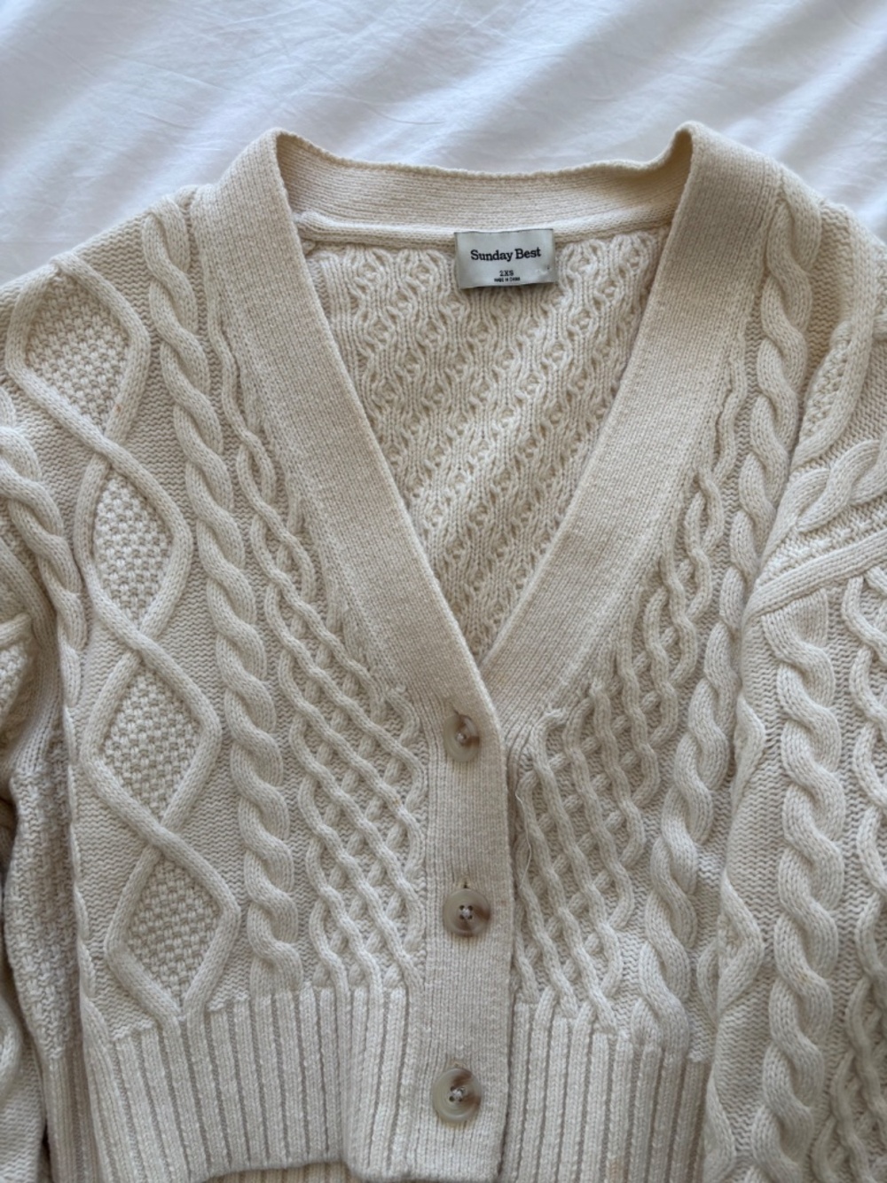 Sunday Best 2XS sweater cropped - Picture 2 of 2